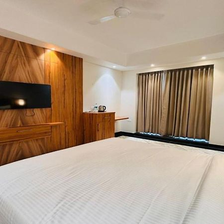 Hotel Saaj Mansion Jaipur Bagian luar foto