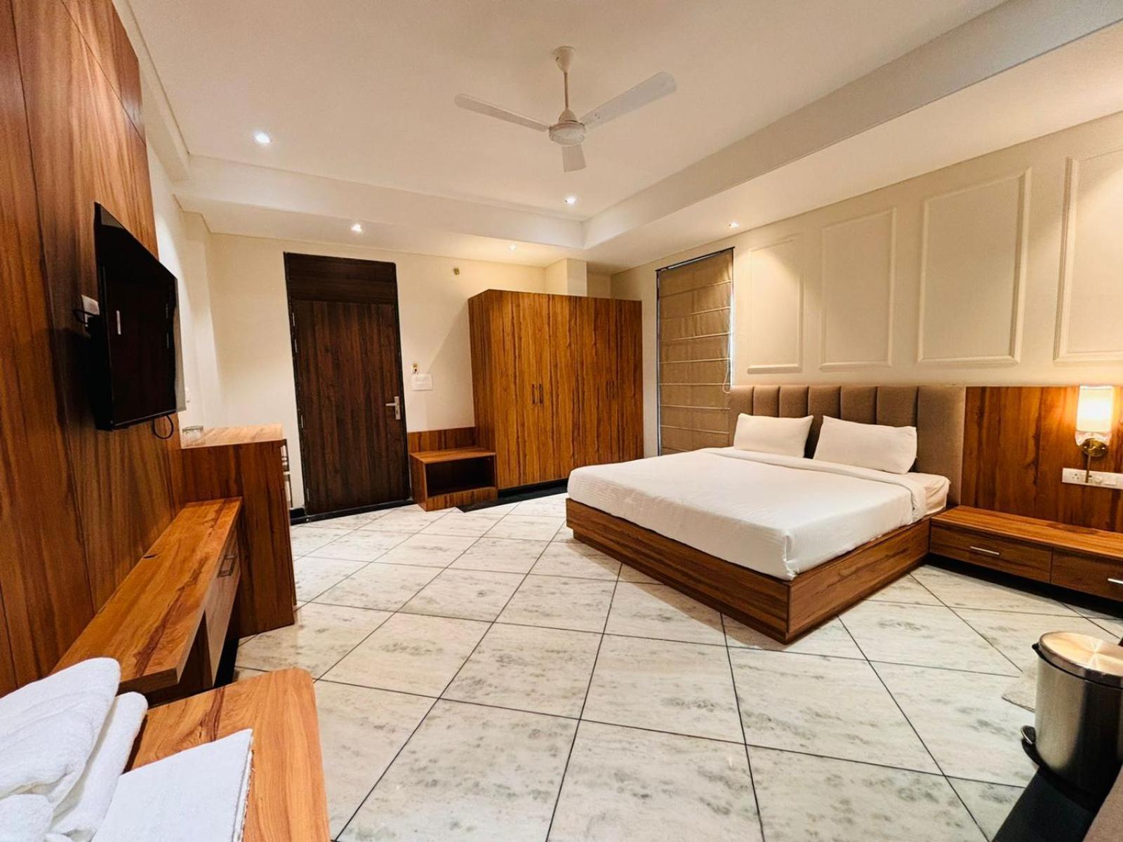 Hotel Saaj Mansion Jaipur Bagian luar foto